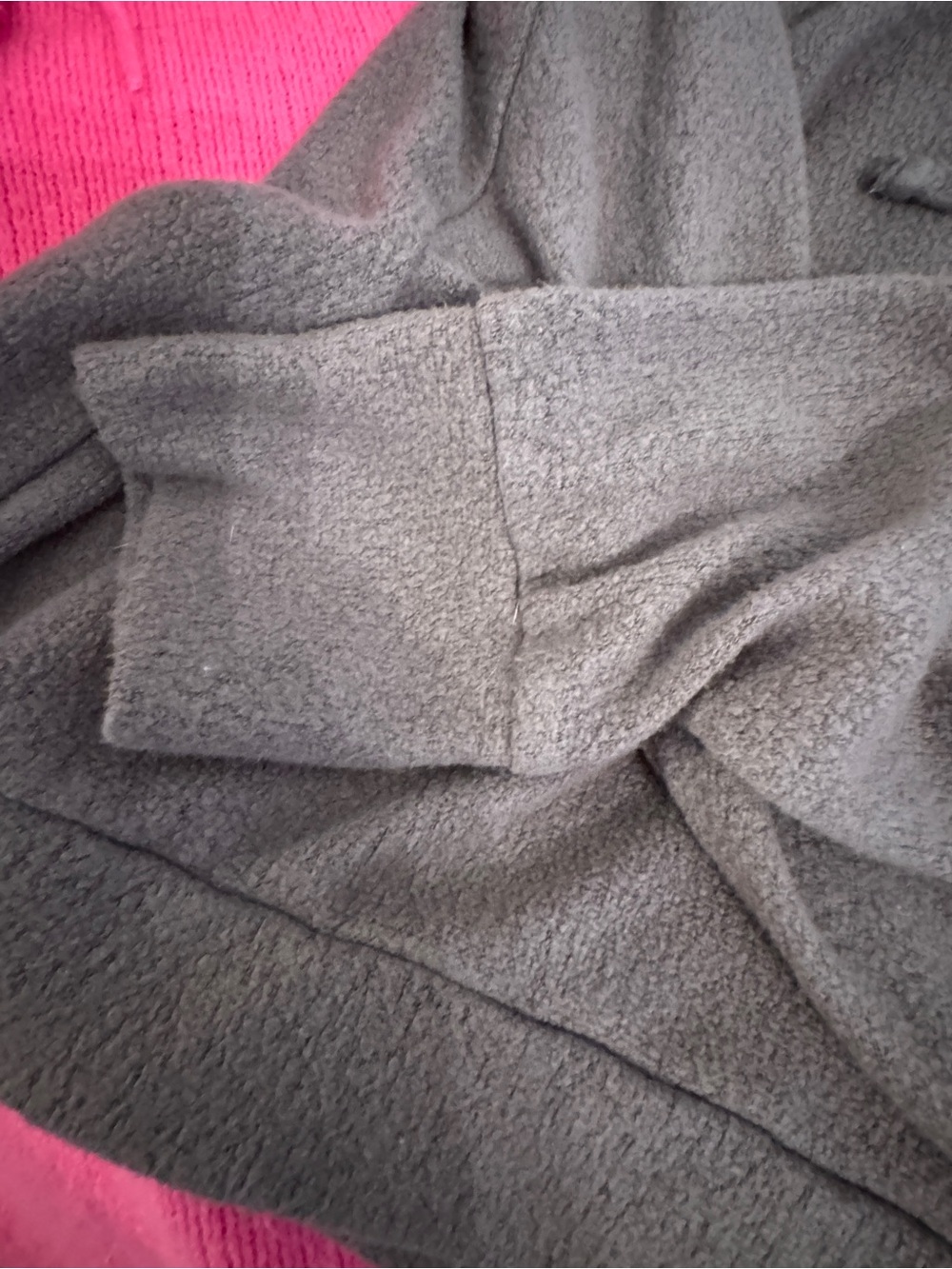 Olive & Oak Charcoal Knit Sweater short sweater hoodie never wore it - Picture 11 of 14